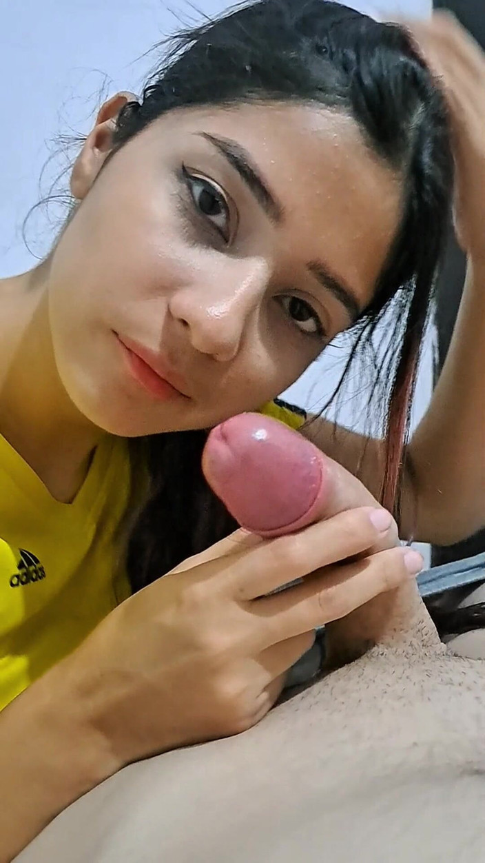 Yuli and tony: Ich gebe dem mieter einen großen blowjob