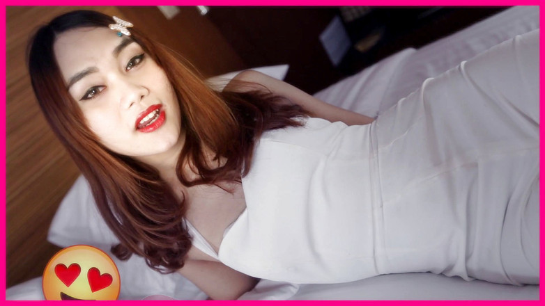 Hello Lady Boy: Худенького тайского ледибоя заполнили членом