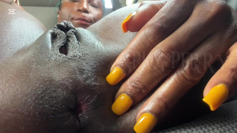 Spicy perry: Spicyperry, pantat besar berair dan pepek.