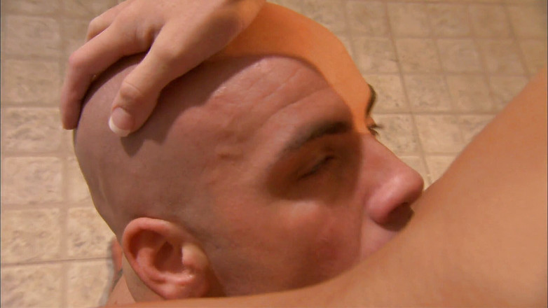 My Porn King: Hezká holka dostane výstřik na obličej v koupelně