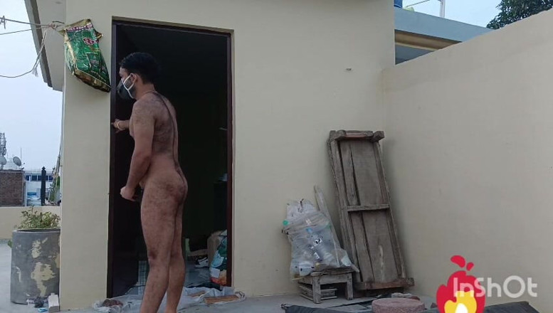 Sansuindia: Actor Varun Nude in Public