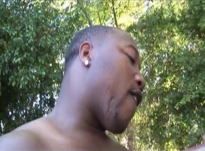 Black Jass: Big ass ebonies getting slammed in hardcore outdoor threesome