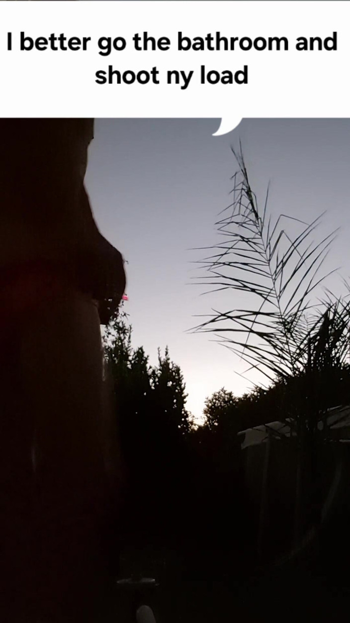 Rafael Torreano: Menjadi miang dalam seluar dalam oren saya dan melancap dengan...