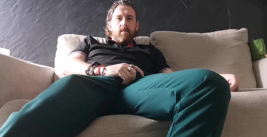 Dirty Talking Guy: 警告:極端な猥談