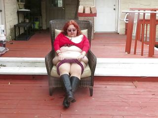 BBW nurse Vicki adventures with friends: Oh fun on my patio in my new boots doing...