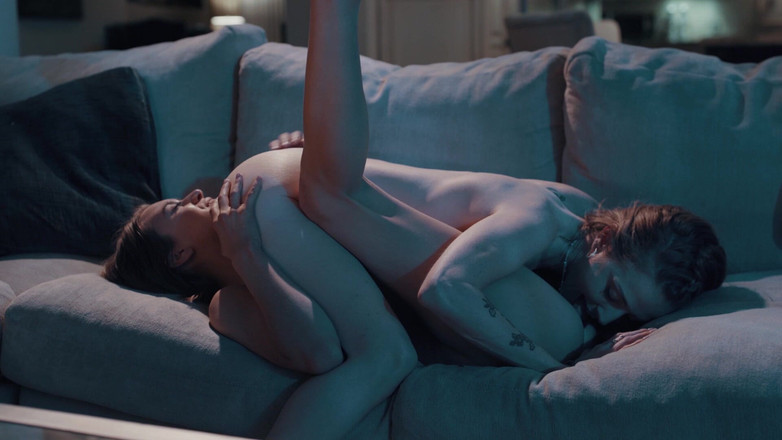 SweetheartVideo: Lízání lesbické nevlastní sestry