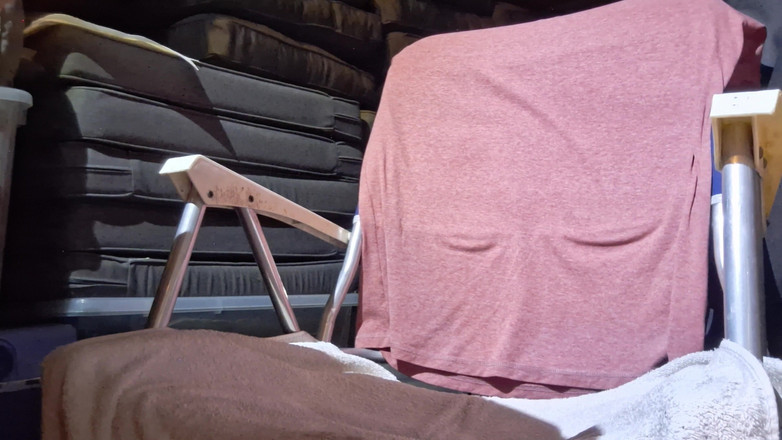 SteveSmokeHolland: Sesi gudang #9 bagian 1 vibrator anal, sepong dildo, buttplug, kontol &amp; pengisap...