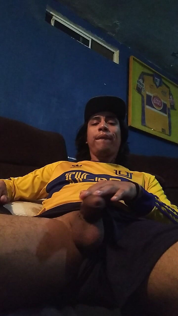 AlexAlejandro13: Kutas potwora