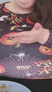 SSBBW Spooky Chinese Stuffing