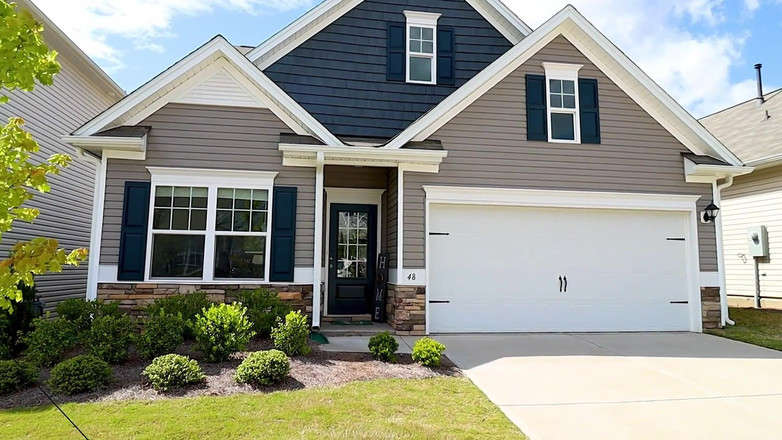 Faustina Pierre: Dicke titten und dicker arsch, MILF faustina pierre rief nachbar...