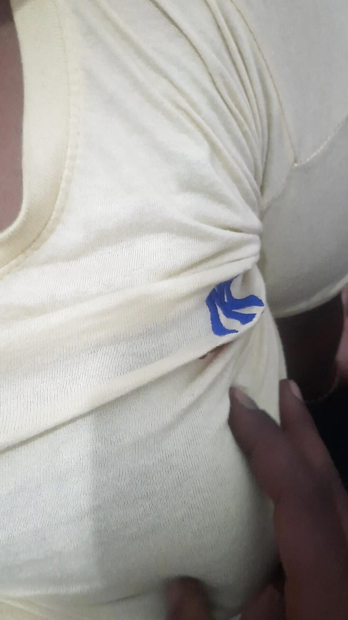 Santhi89: Tamilská sexy tetička honí manžílka