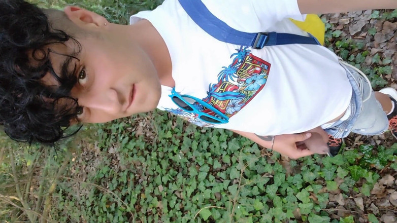 Idmir Sugary: 2krát čůrání v parku