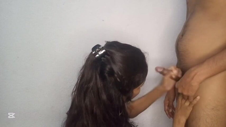 Sadu: X Girls Gadrata Panala Hitagenama Chodata Hikuwa