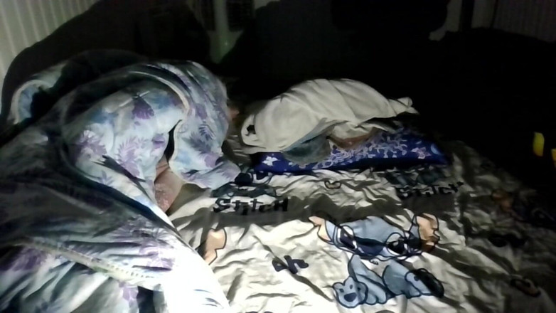 Oniasura: A Night of Pleasure Masturbating and Watching Porn