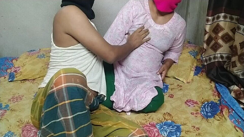 Hot_wife999: Indiana do interior esposa e marido primeira vez apertado push...