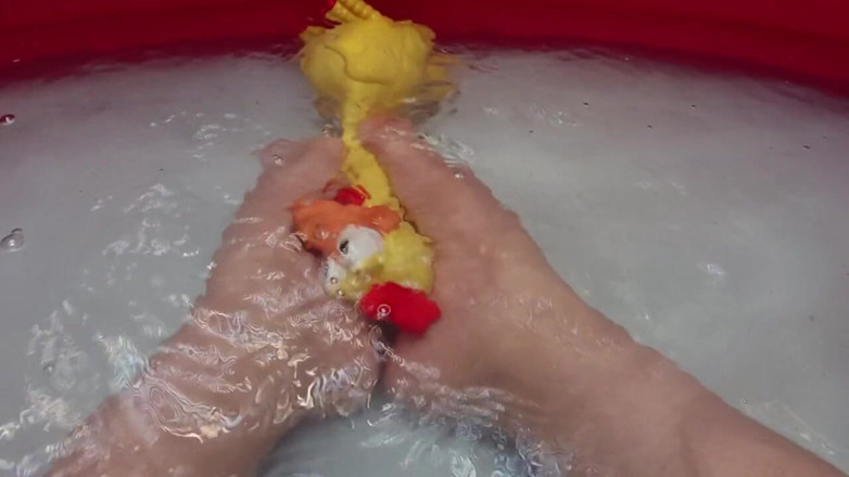 DanaDom20: Play with my feet