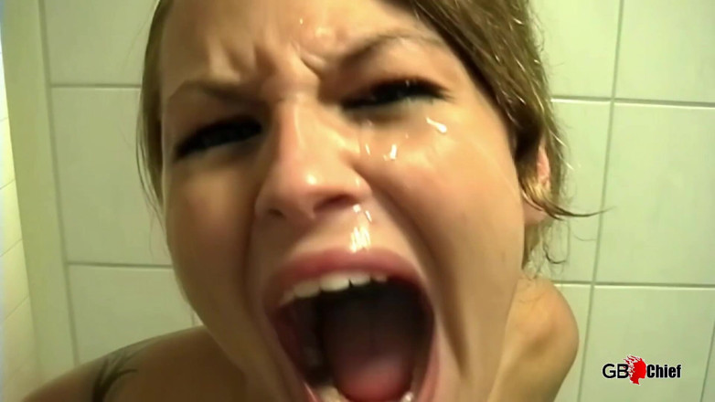 GangBang-Dream: Nasty Public Toilet Blow Bang