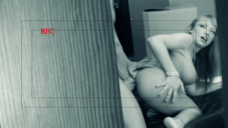 Busty big boobs: Nevěrná ruská děvka Maya Hills se dvěma velkými prsy a...