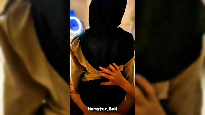 Hamster_Ball: Amateur! Fucking an Indian Muslim Girl Still 