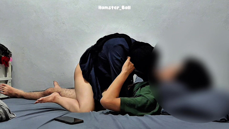 Hamster_Ball: Barare e scopare la moglie del mio vicino, una MILF...