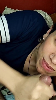 Quickie! Blowjob on the Couch and Cum Mouthful