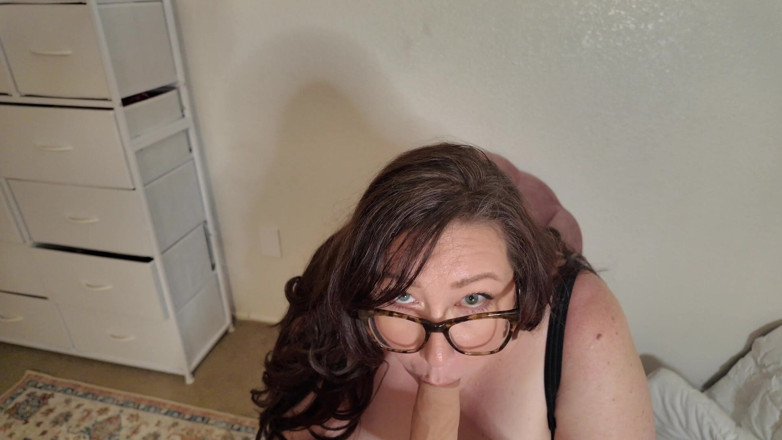 cutejayne: Busty BBW MILF Neighbor Meets and Fucks Jeremy