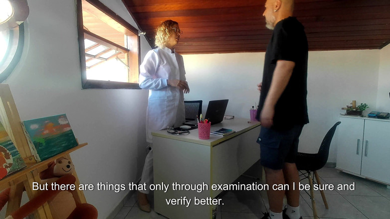 Gabi SweetCouplesStories: Pasien ke dokter urologi, sange berat dan pantatnya dientot habis-habisan.