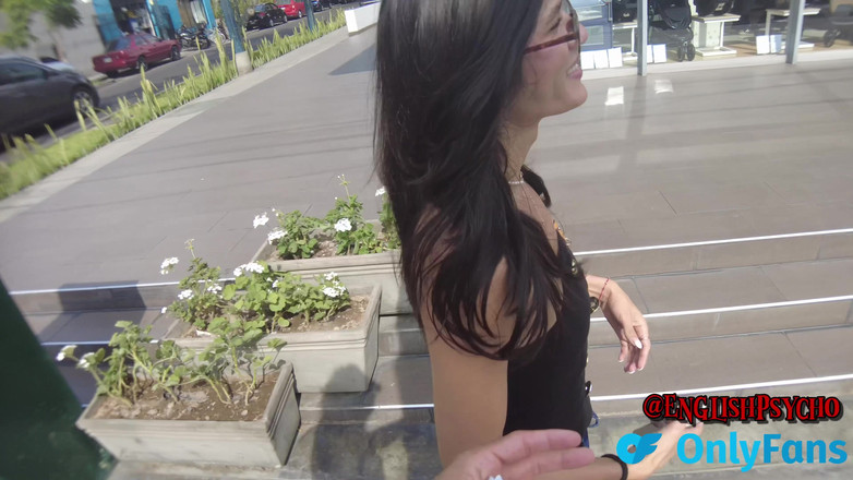 English Psycho: 작은 5ft5 트랜스 인형이 점심 시간에 나와 합류하고 그녀의 자지를 보여줘 - 4부 1)