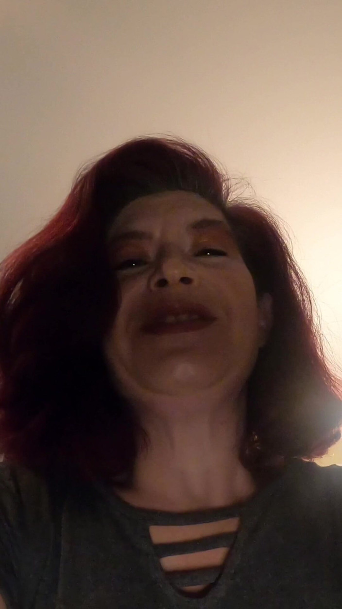 Elianna: Великанша лижет бойфренда дочки