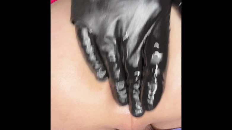 Stacey Loves Anal xxx: Trening pięści moją luźną dziurę w dupie