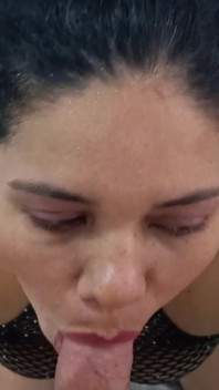 Schöne schwanzlutscherin