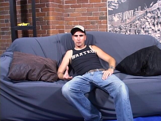 Phoenixxx: Guy Shaves Balls &amp; Jerks-off!