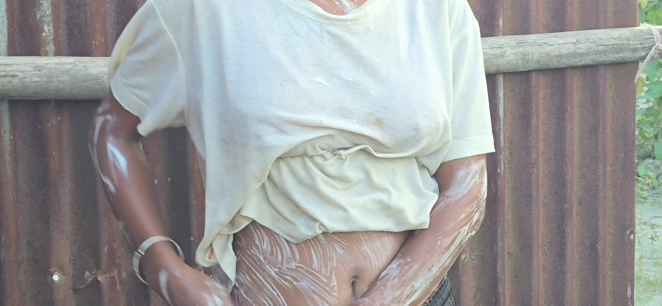 SafeRosebush8: Videoclip porno indian XXX cu baie