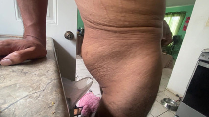 KING_TiBURON: In the Kitchen Prepping Your Lunch