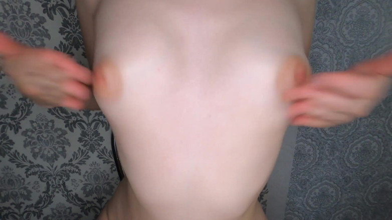 Kinodiva: Girlfriend slobbering big tits and nipple play at home