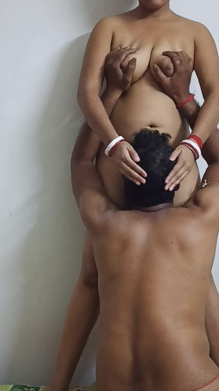 DesiDemon60: भाभी पूर्ण पर