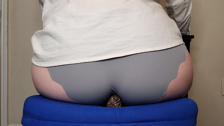 Julia Ryan: Dr Julia badania pt 1 Czy wzdęcia mogą cię utrzymać?