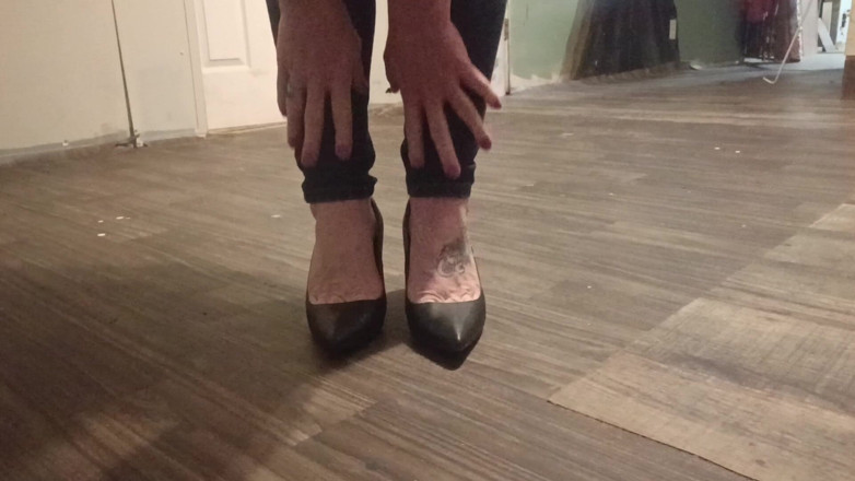 Longtoes45: Klein Pump Show