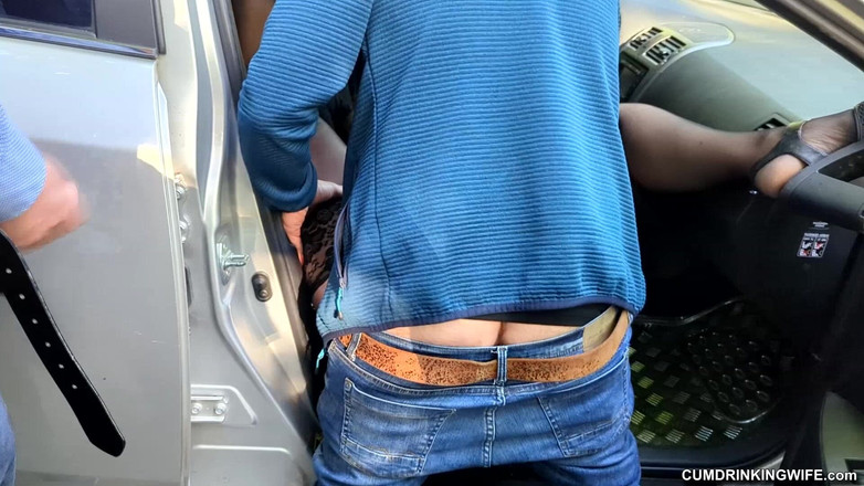 Cumdrinking Wife: Mój mąż czyści moją zalana - kompilację