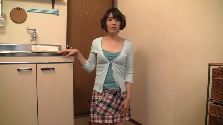 MBM3988: A166f04 the Wife Next Door Is Way Too Sexy. as...
