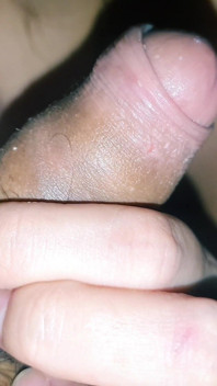 She Sucks and Masturbates Me Making Me Cum Deliciously