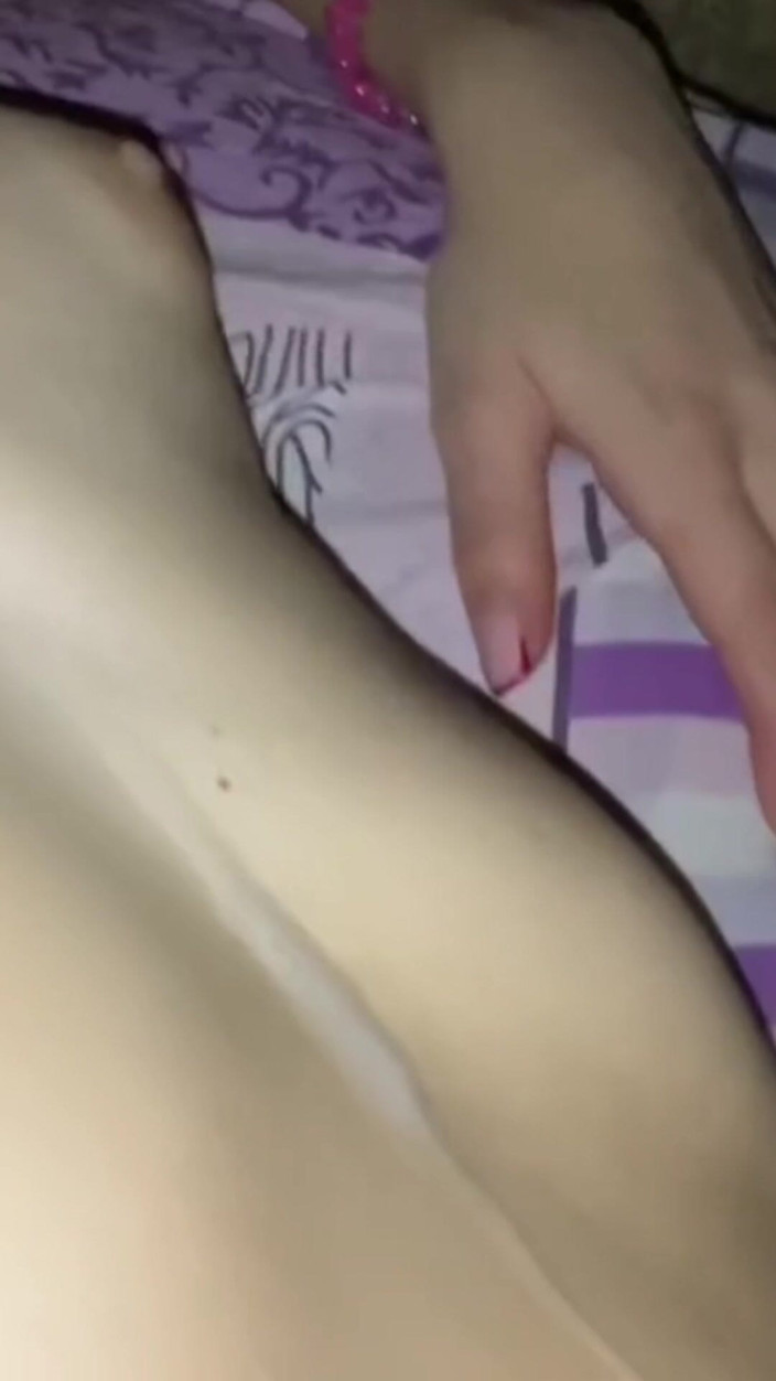 MaybeNatty: Estudiante De 18 años Conectada Con Un Compañero De Clase En...