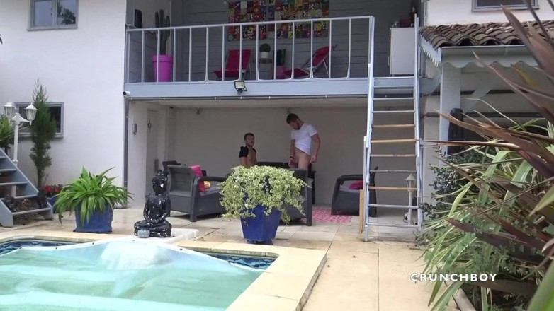 Raw sex in exhib in Madrid: Romantik dikongkek mentah oleh Vlad lurus