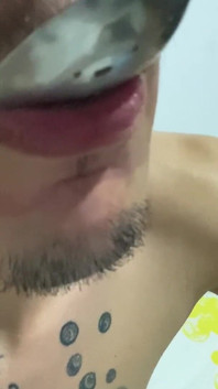 Ich schlucke das sperma des freundes meiner freundin