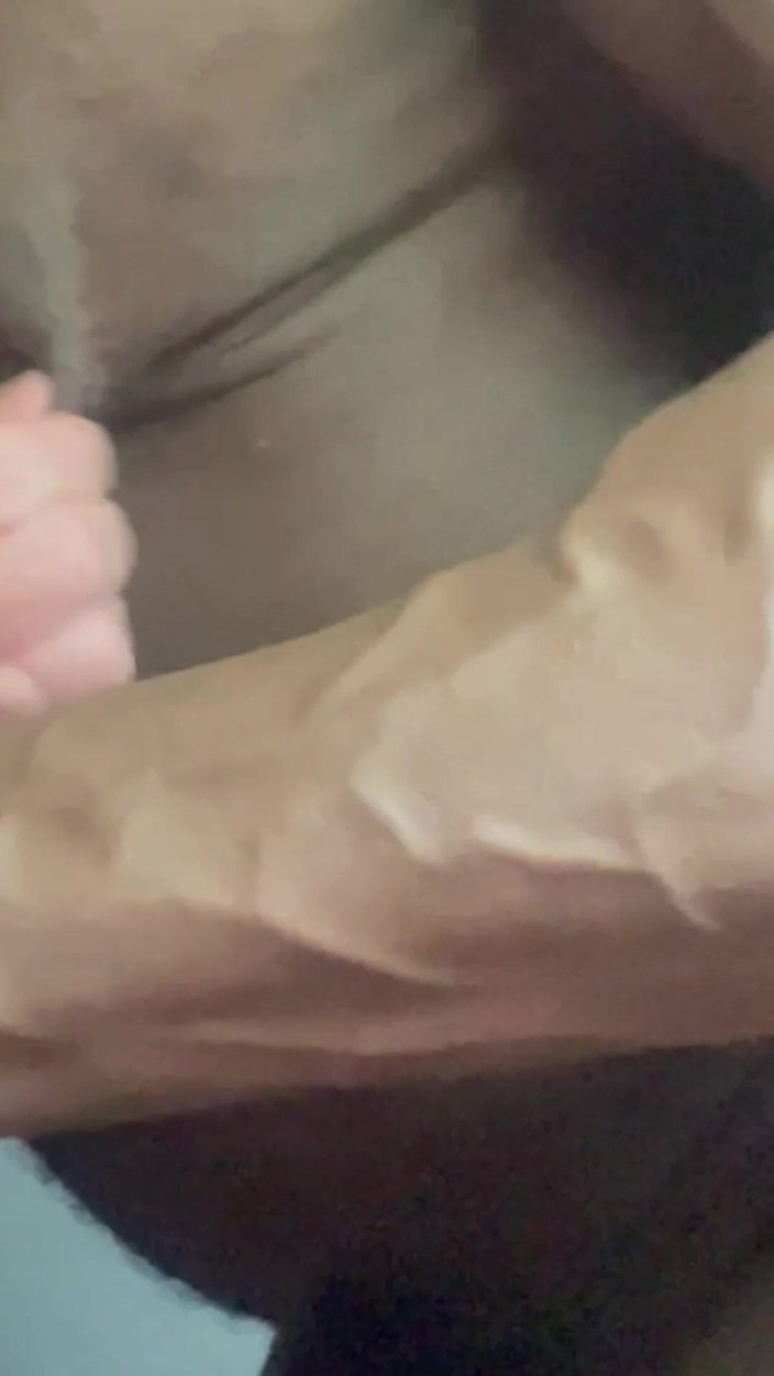 Black mature kinky muscle: bdsm antar ras