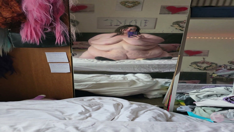 SSBBW Hunter: SSBBW Rides Reverse Cowgirl Then Doggy