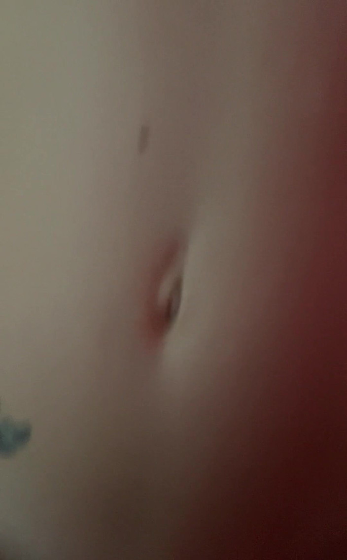 Tiny Rhea: Můj přítel byl včera v tělocvičně a byl jsem šíleně nadržený,...