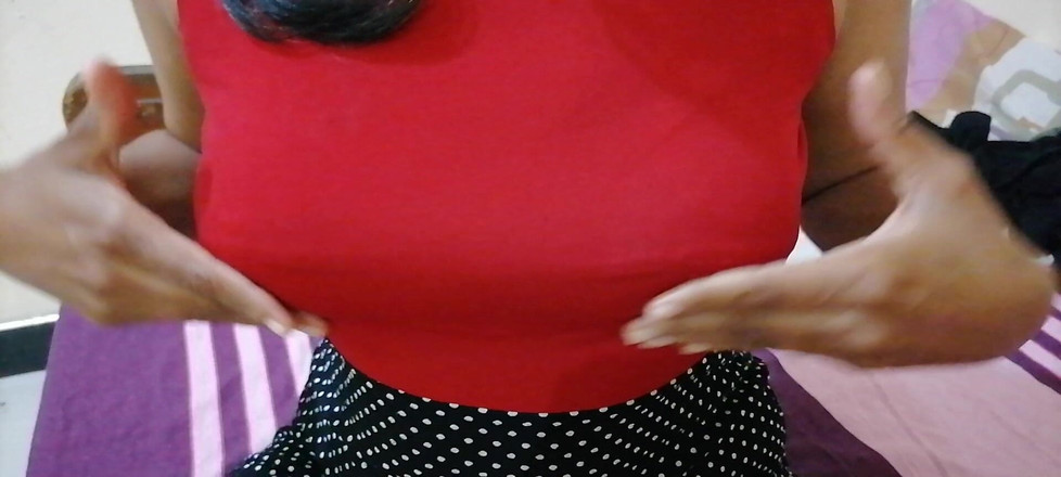 Miya White: Знаменитость Энн и Алекс трахаются с большими сиськами и большими с твердыми сосками