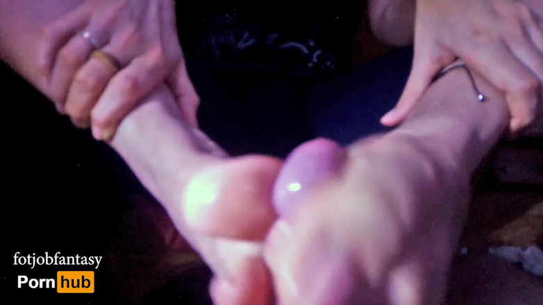 The Bitch Mistress: 정액까지 오지는 굿나잇 풋잡 토이