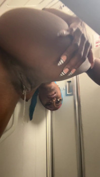 Public Toilet Whore Pissing.